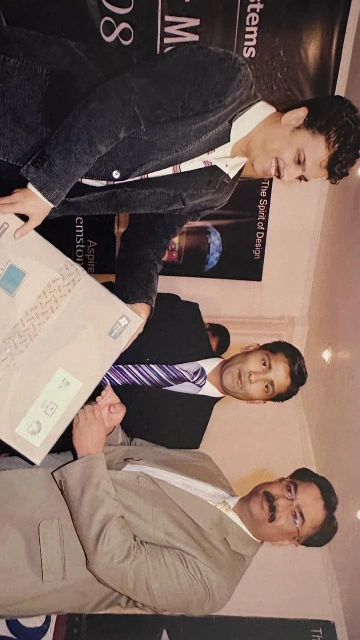 Acer Dubai award archival photograph 02